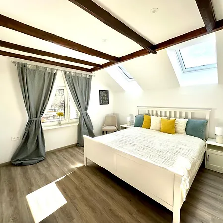 Sunny Apartment With A Big Terrace Ljubljana